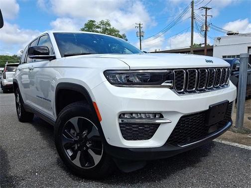 2022 Jeep Grand Cherokee 4xe Base