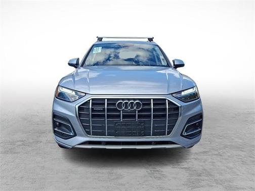 2023 Audi Q5 40 Premium Plus