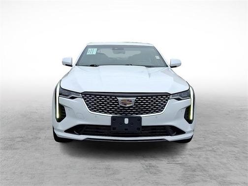 2022 Cadillac CT4 Premium Luxury