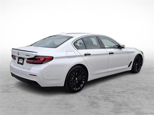 2021 BMW 540 i