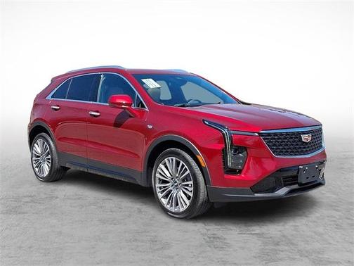 2024 Cadillac XT4 Premium Luxury