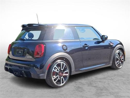 2023 MINI Hardtop Cooper