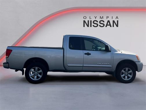2008 Nissan Titan SE