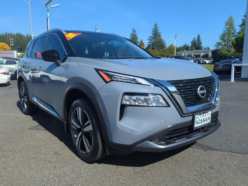 2022 Nissan Rogue SL