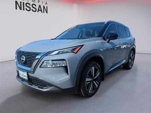 2022 Nissan Rogue SL