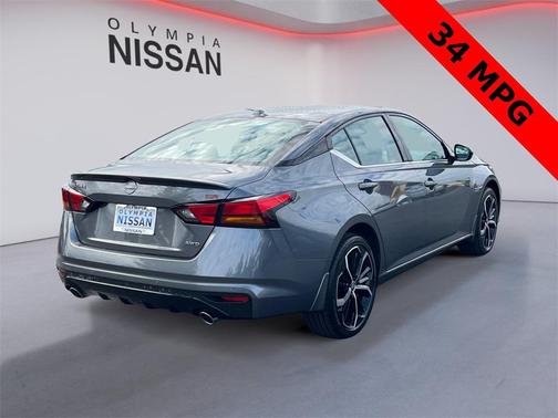 2025 Nissan Altima 2.5 SR