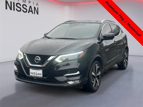 2022 Nissan Rogue Sport SL