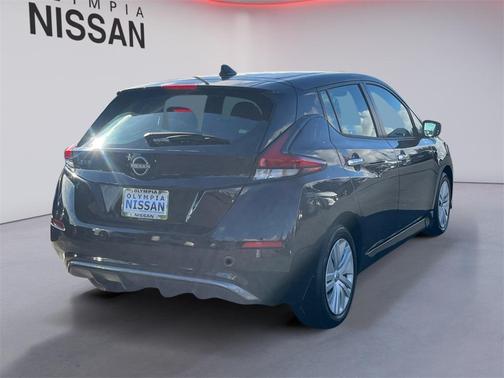 2023 Nissan Leaf S