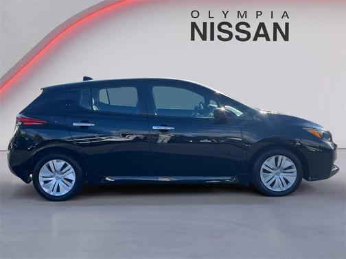 2023 Nissan Leaf S