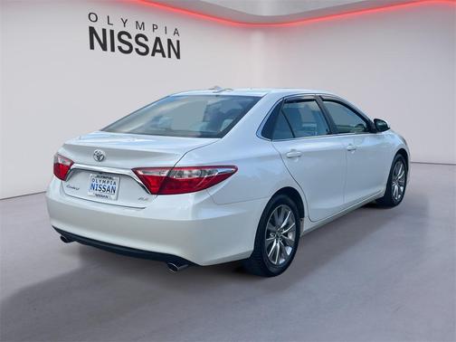 2017 Toyota Camry XLE