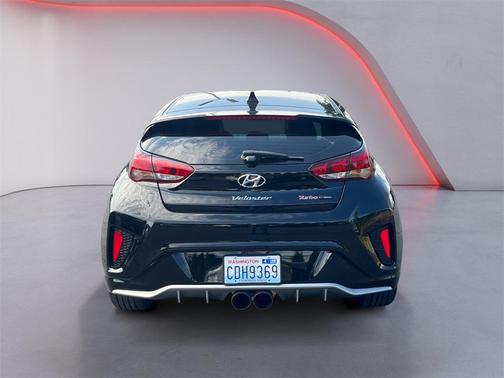 2020 Hyundai Veloster Base