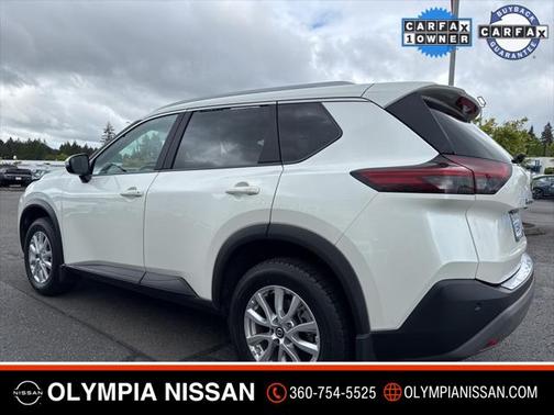 2022 Nissan Rogue SV