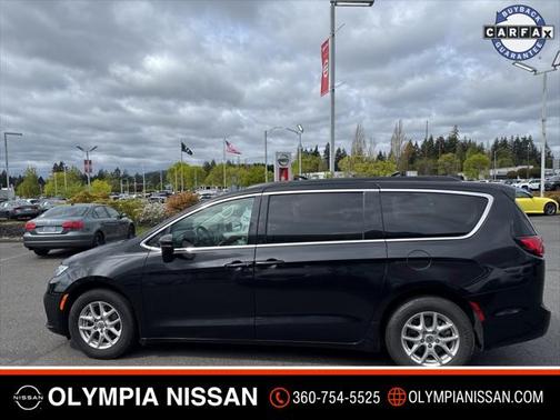 2022 Chrysler Pacifica Touring L