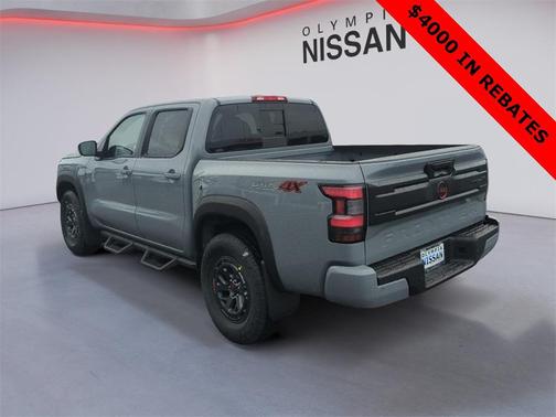 2025 Nissan Frontier PRO-4X