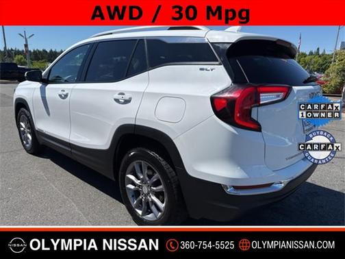 2022 GMC Terrain SLT