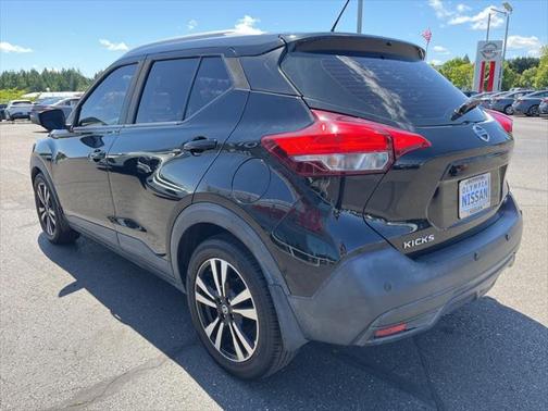 2020 Nissan Kicks SV