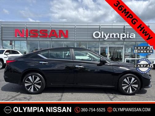 2022 Nissan Altima 2.5 SV