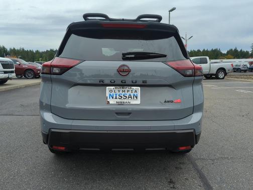 2026 Nissan Rogue Rock Creek
