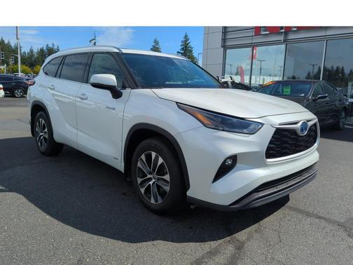 2021 Toyota Highlander Hybrid XLE