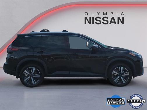 2024 Nissan Rogue SL