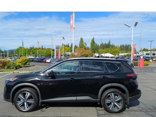 2024 Nissan Rogue SL