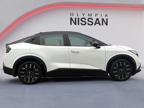 2026 Nissan Leaf PLATINUM 259 + Miles