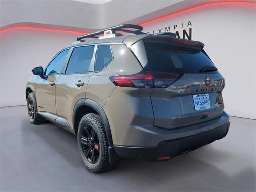 2026 Nissan Rogue Rock Creek