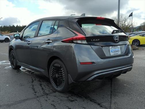 2025 Nissan Leaf SV PLUS
