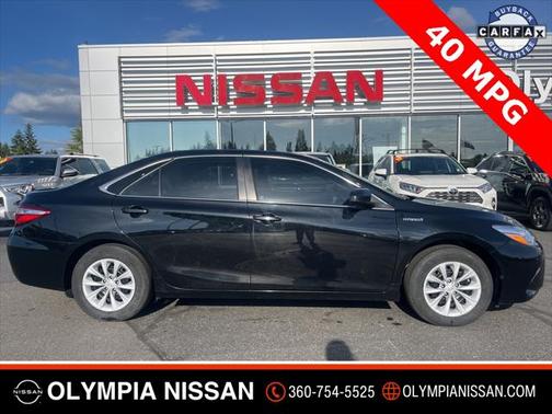 2017 Toyota Camry Hybrid LE