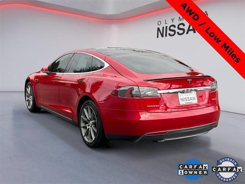 2015 Tesla Model S 