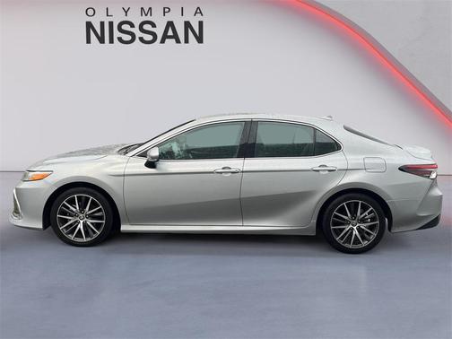 2024 Toyota Camry XLE