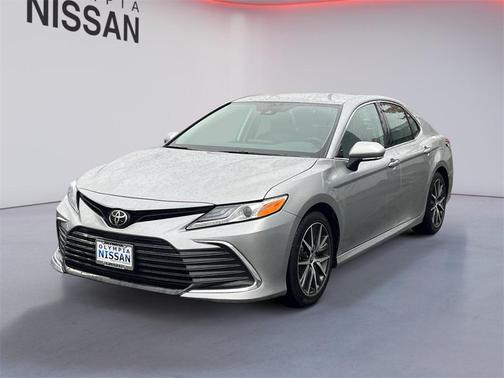 2024 Toyota Camry XLE