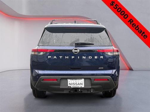 2025 Nissan Pathfinder SV
