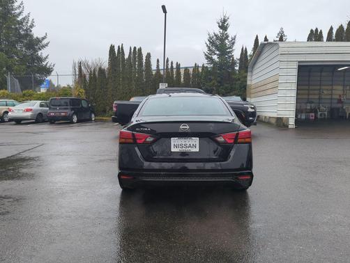 2024 Nissan Altima 2.5 S