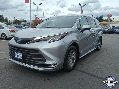 2021 Toyota Sienna XLE 7 Passenger