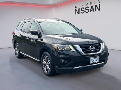 2018 Nissan Pathfinder SV