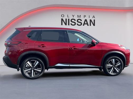 2021 Nissan Rogue Platinum