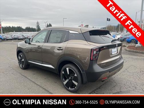2025 Nissan Kicks SR