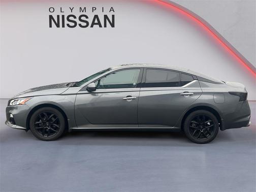 2021 Nissan Altima 2.5 Platinum