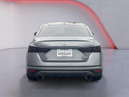 2021 Nissan Altima 2.5 Platinum