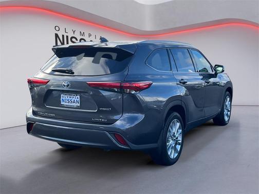 2021 Toyota Highlander Hybrid Limited