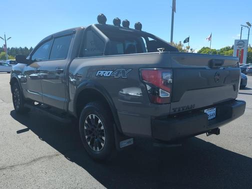 2021 Nissan Titan PRO-4X