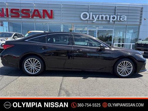 2022 Toyota Avalon Limited