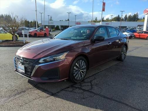 2024 Nissan Altima 2.5 SV