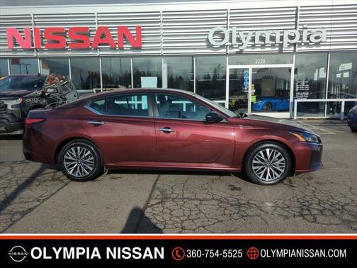 2024 Nissan Altima 2.5 SV
