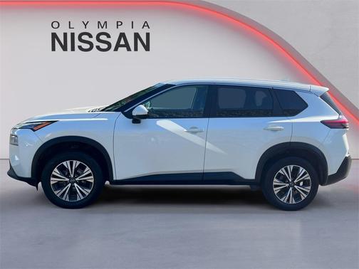 2022 Nissan Rogue SV