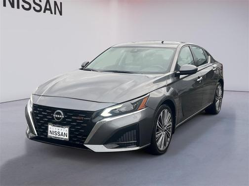 2024 Nissan Altima 2.5 SL