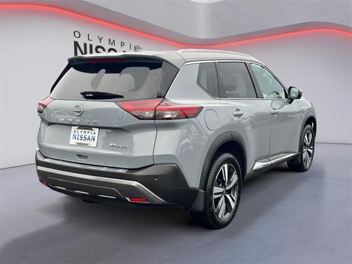2024 Nissan Rogue SL