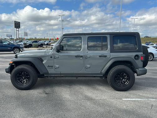 2022 Jeep Wrangler Unlimited Sport S