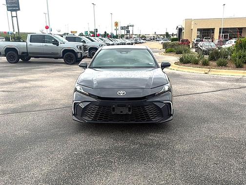 UNDERGROUND 2025 Toyota Camry LE